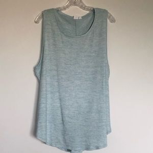 Gap soft spun sleeveless top with twist back